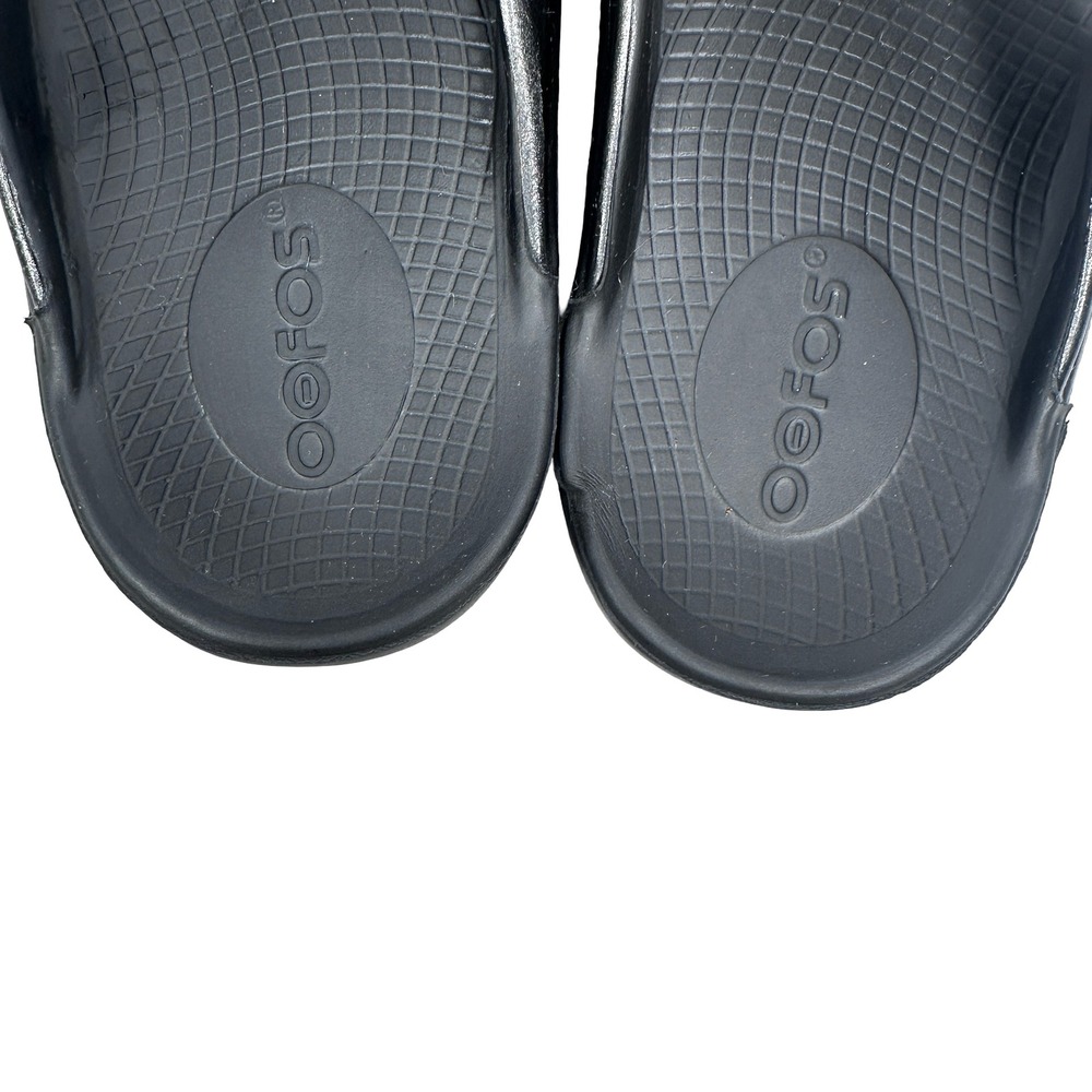 OOFOS OOlala Recovery Sandals Womens 8 EU 39 Black Metallic Silver Flip Flops - Picture 6 of 7
